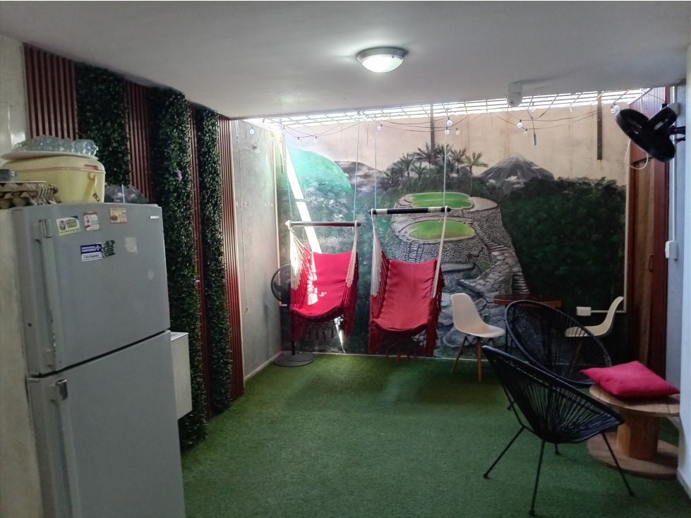 VENTA DE HOSTAL OPERATIVO CON EXCELENTE OCUPACION — foto 4