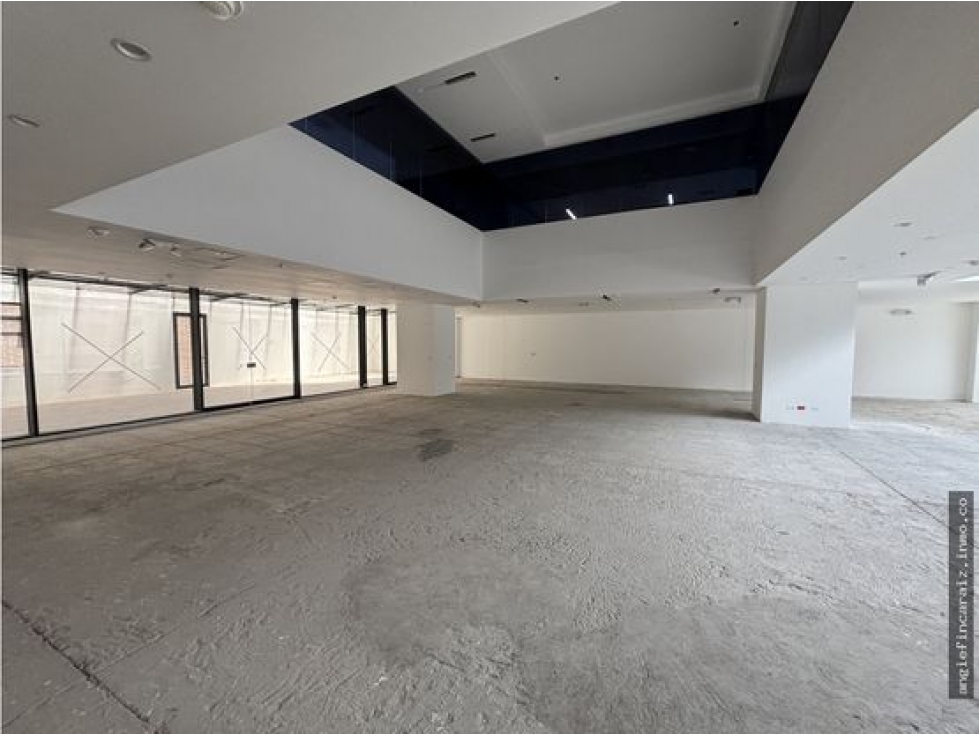 Arriendo Local Comercial en La Cabrera | Zona Exclusiva C.C. Andino UK — foto 4