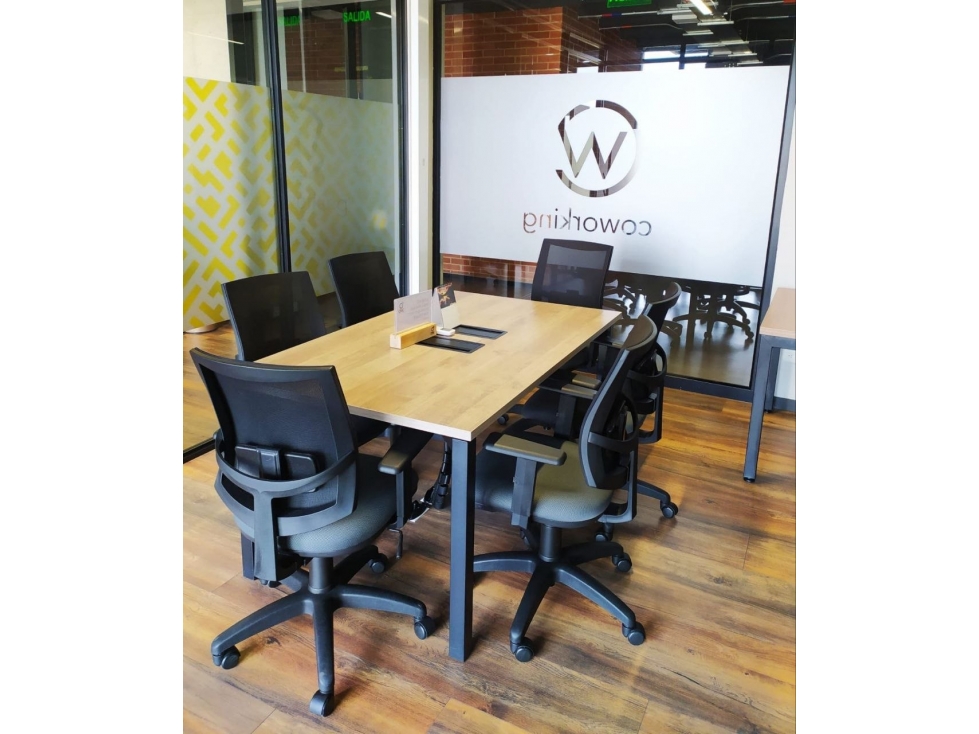 VENTA OFICINA CERRITOS — foto 4