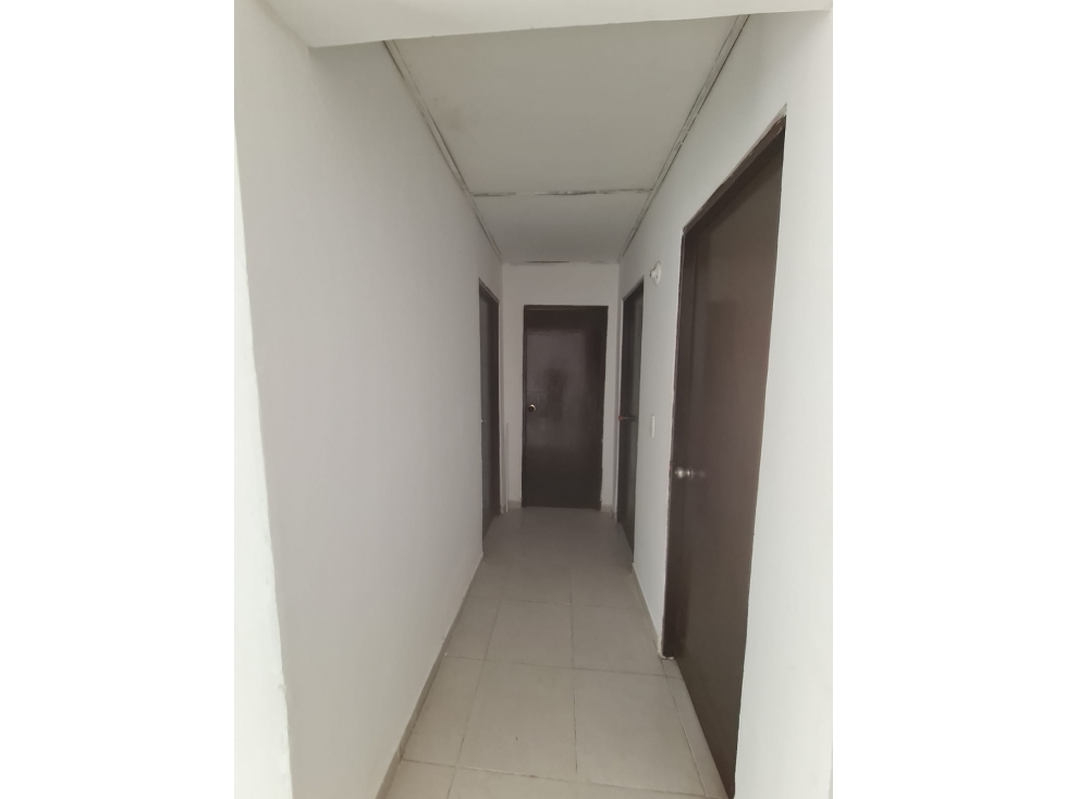 VENTA CASA RESIDENCIAL EN URBANIZACIÓN EL RÍO - P.V - 4