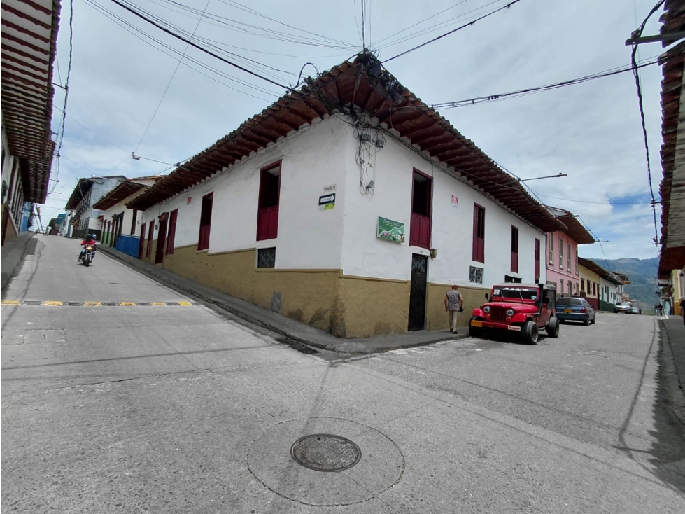 VENTA DE CASA: HISTORIA, ENCANTO Y RENTABILIDAD — foto 2