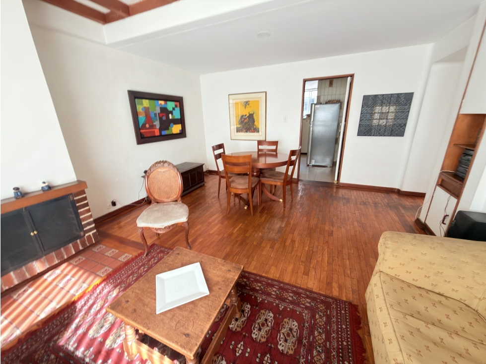 VENTA DE APARTAMENTO DUPLEX PARA REMODELAR EN SANTA ANA OCCIDENTAL