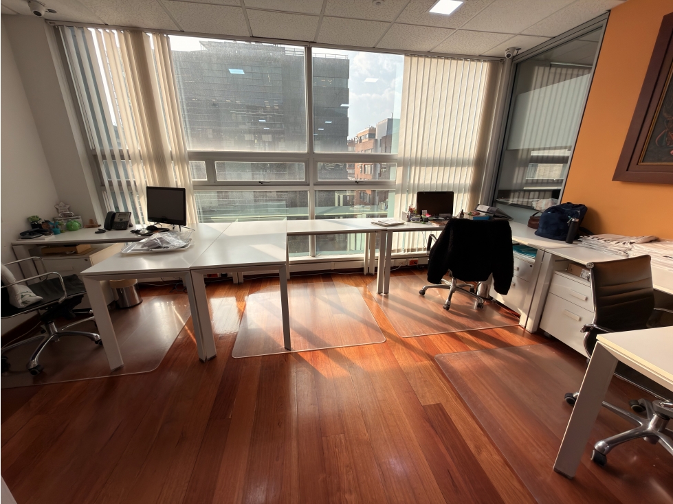 VENTA DE OFICINA EN CHICO NORTE — foto 3