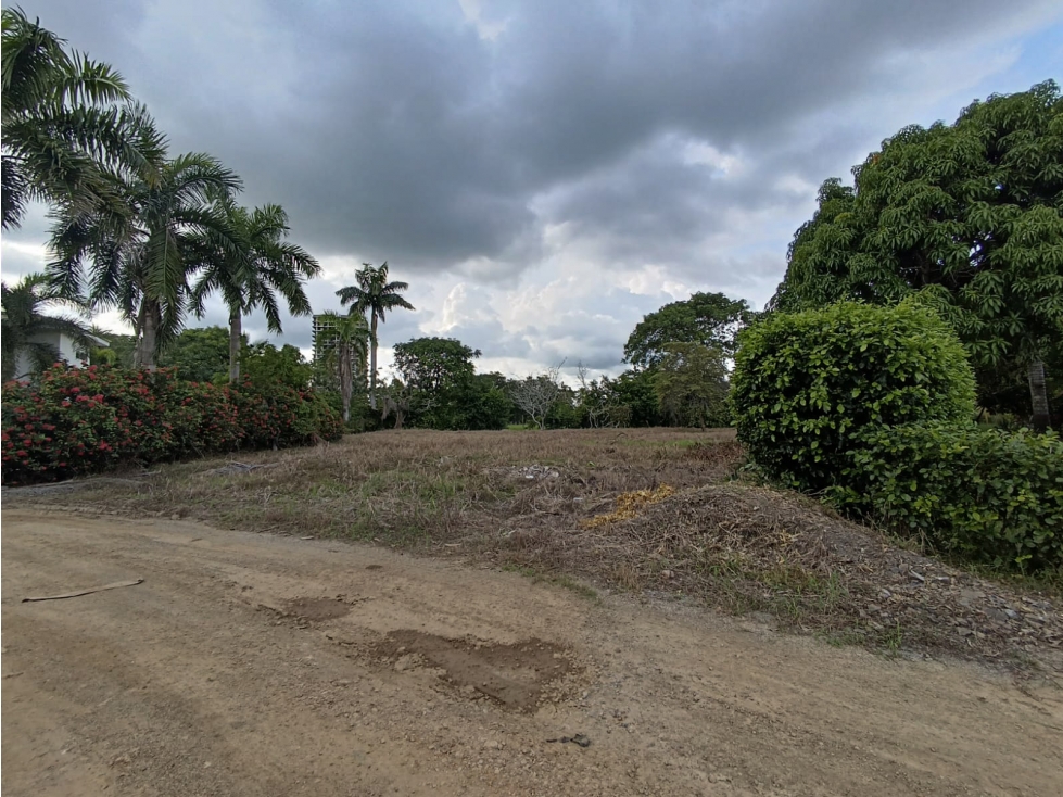 EN VENTA EXCLUSIVO LOTE CAMPESTRE EN VILLA NORTE - 4