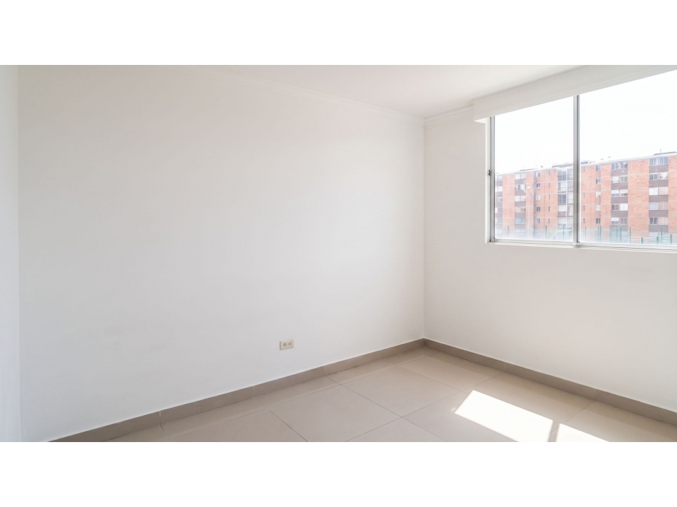 GRAN APARTAMENTO EN VENTA LOCALIDAD DE BOSA PISO 3 — foto 2