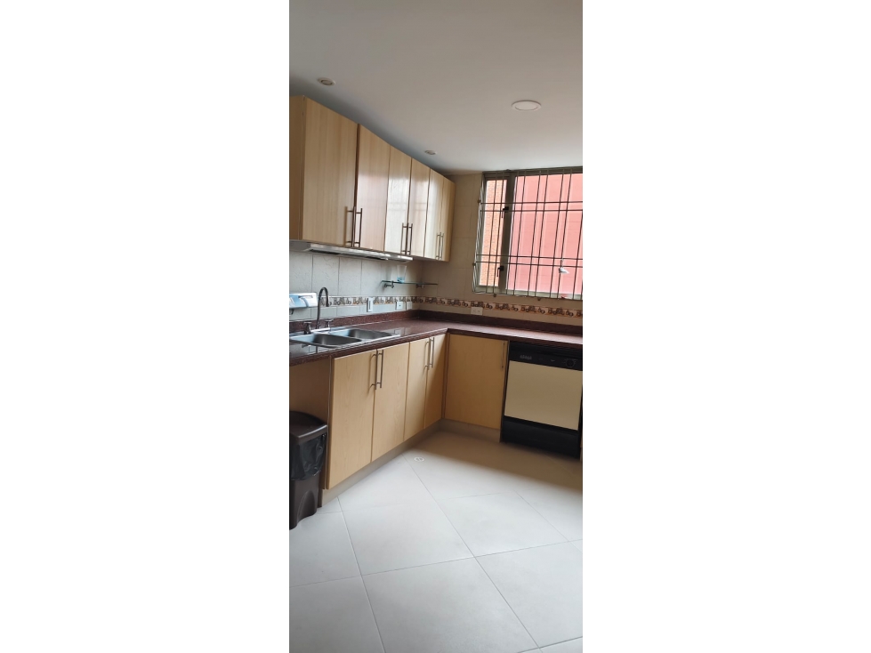 VENTA APARTAMENTO EXCLUSIVO EN LA CAROLINA SECTOR RESIDENCIAL — foto 3