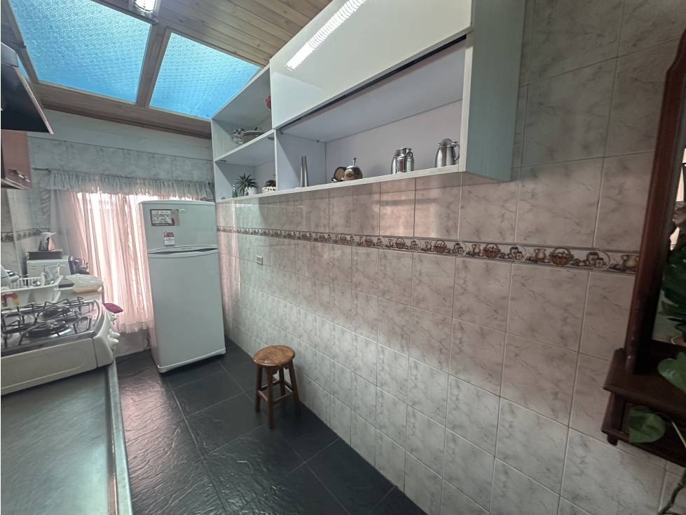 VENTA CASA AMPLIA BARRIOS UNIDOS IDEAL PARA EMPRESA O VIVIR — foto 5
