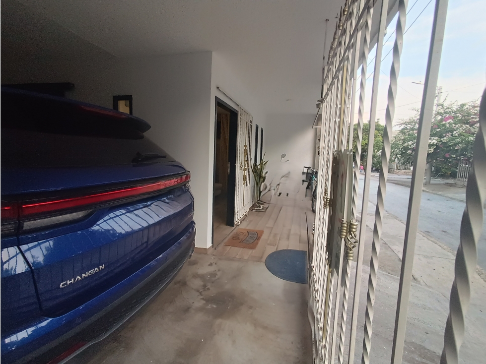 VENTA CASA REMODELADA DOS PISOS CUATRO ALCOBAS SECTOR PARAISO - E.C. — foto 5