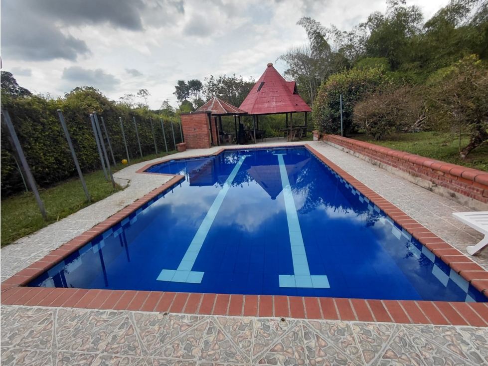 VENTA CASA CAMPESTRE DE ENSUEÑO EN PEREIRA — foto 2