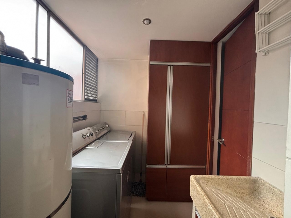 VENTA APARTAMENTO DÚPLEX EN ENVIGADO LUJO, VISTA Y NATURALEZA — foto 5