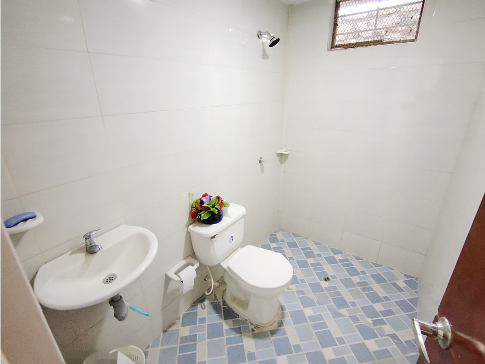 VENTA CASA DE 300 Mt BARRIO ALCAZARES SANTA MARTA — foto 6