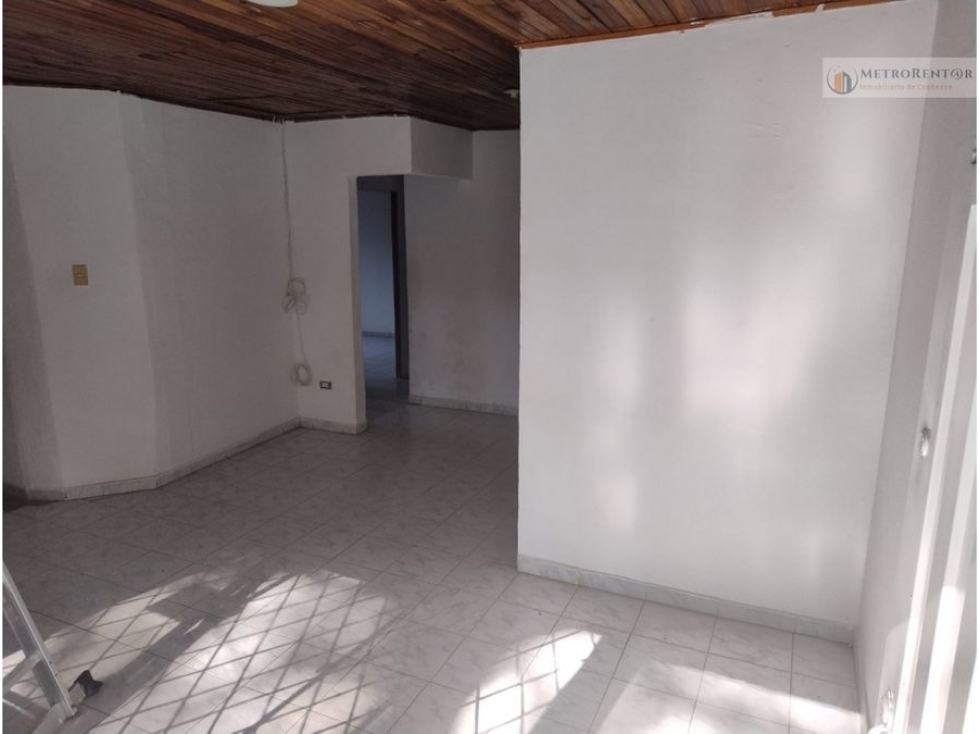 VENTA CASA CON 2 APARTAMENTOS URB. BETANCÍ MONTERÍA CÓRDOBA - M — foto 6