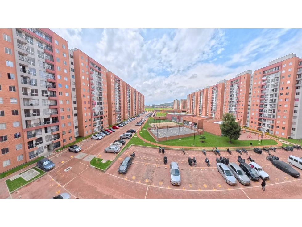 Apartamento en Venta Para Estrenar en Madrid, Cundi | Club House — foto 4