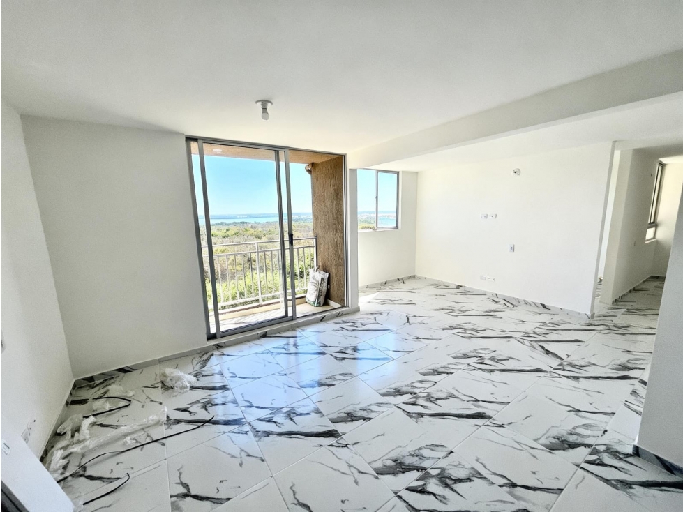 En venta de 58 m² con balcón y vista a la Ciénaga de Mallorquín — foto 3