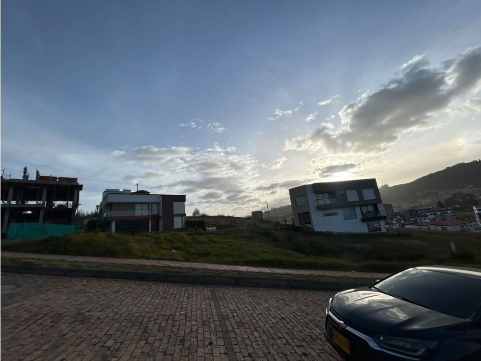 VENTA LOTE RESIDENCIAL EN TUNJA CON HERMOSA VISTA Y SEGURIDAD - 6