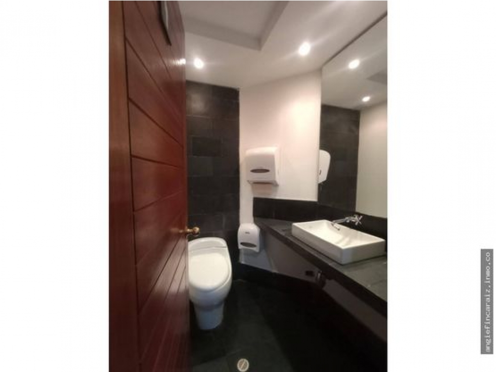 Oficina en Arriendo en El Chicó | Sector Financiero y Diplomático UK — foto 6