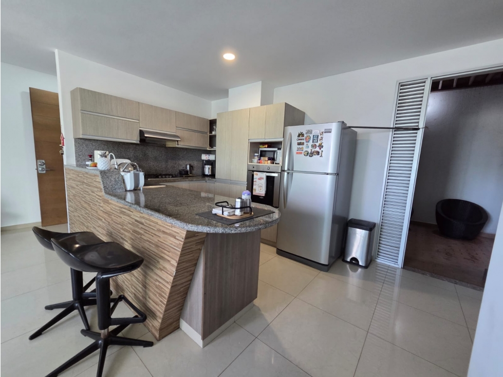 Apartamento en venta Ciudad Jardín | 96 m² | Patio y depósito — foto 3