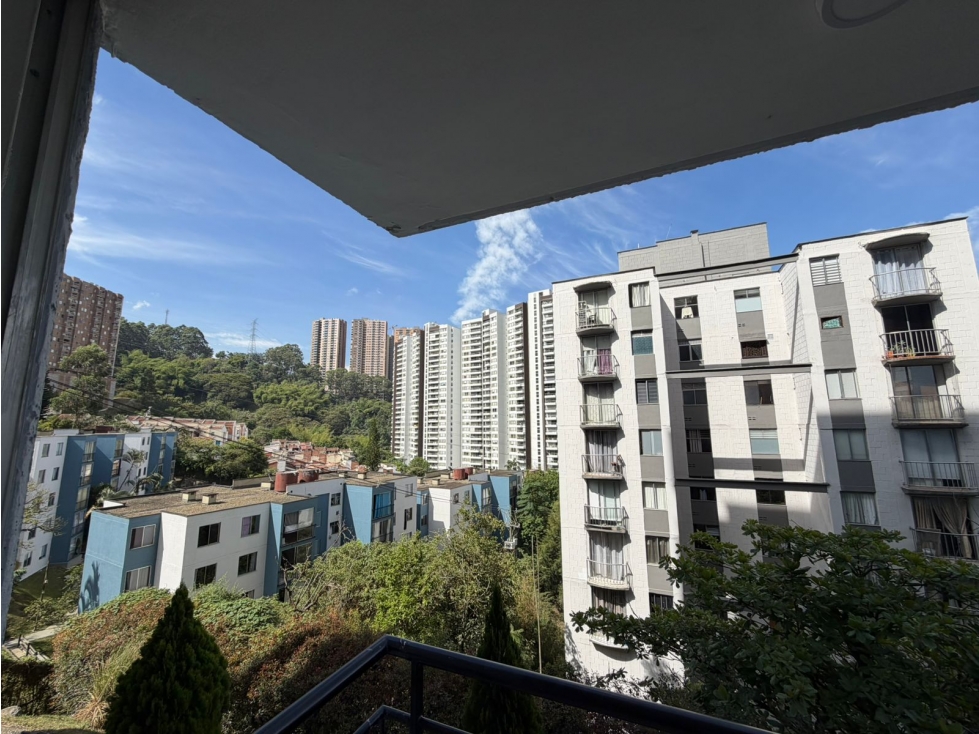 VENTA APARTAMENTO LOMA DEL INDIO MEDELLIN — foto 5