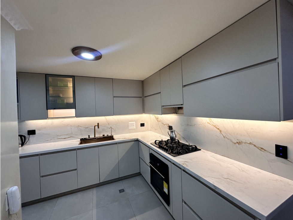 VENTA APARTAMENTO DE LUJO VISTA AL MAR PRIMERA LINEA DE PLAYA — foto 6