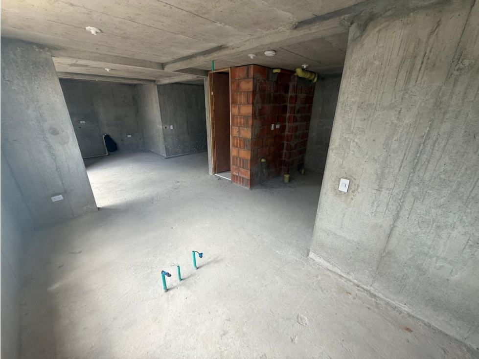 Venta de Apartamento en Sabaneta (Obra Gris / Piso Alto) — foto 5