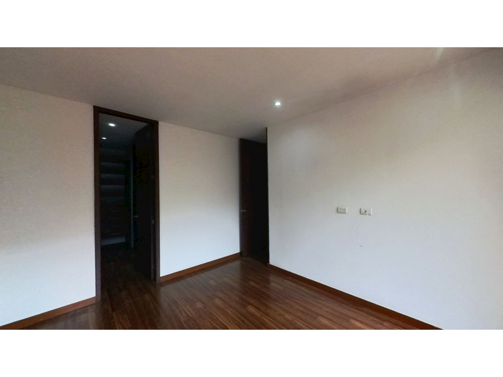 APARTAMENTO EN VENTA CONJUNTO URAPANES — foto 6