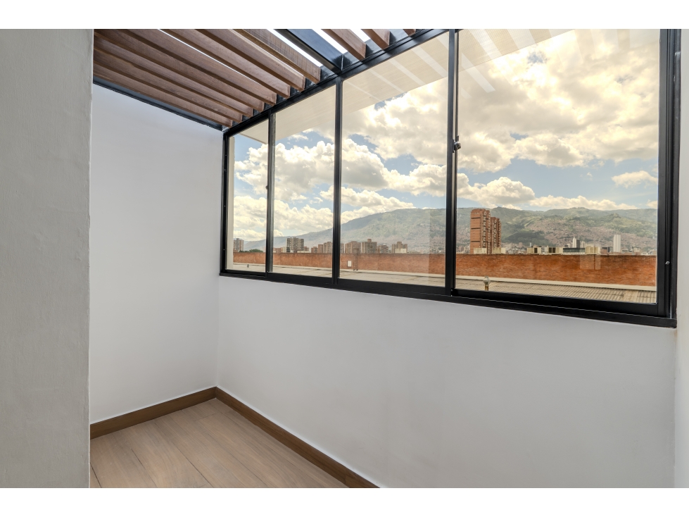 VENTA APARTAMENTO REMODELADO. LAURELES, FLORIDA NUEVA — foto 5