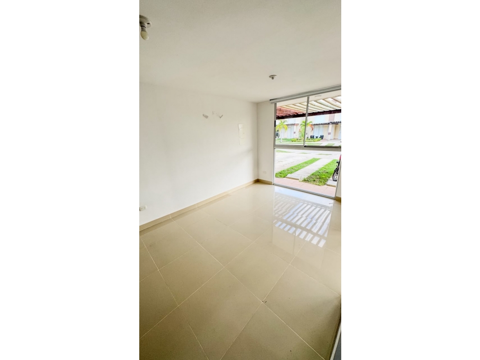 ARRIENDO CASA EL DORAL — foto 5