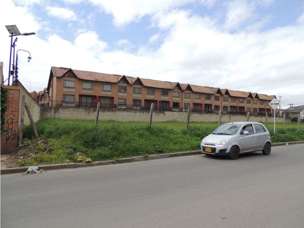 VENDO LOTE CHIA- LA INSULA — foto 6