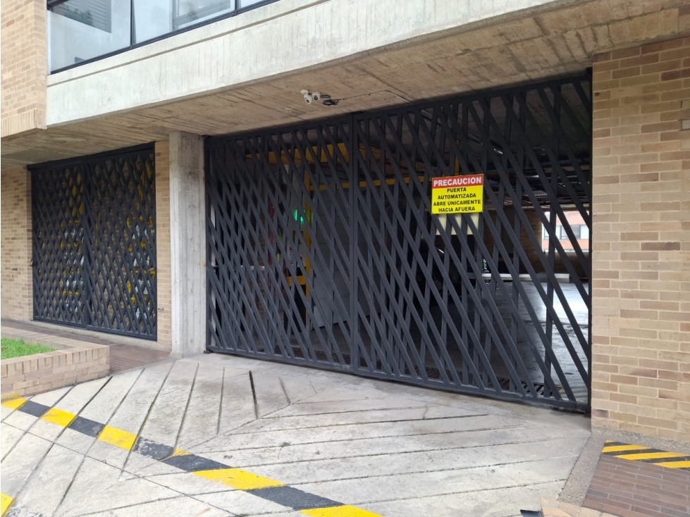 VENTA PARQUEADERO CHAPINERO ALTO - 4