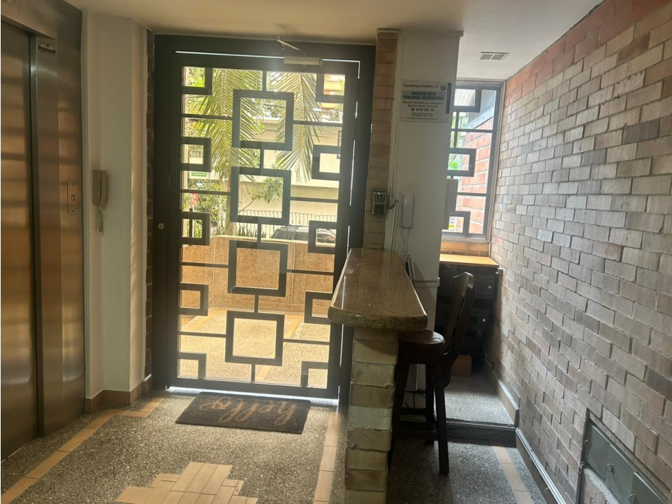 VENTA APARTAMENTO EN LAURELES