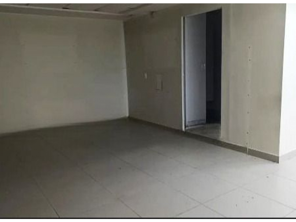 VENTA OFICINA EN PINARES DE SAN MARTIN - PEREIRA — foto 4