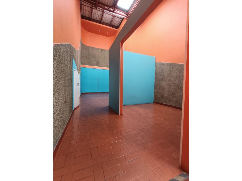 Venta local en centro comercial en el Restrepo, Antonio Nariño, Bogota — foto 5