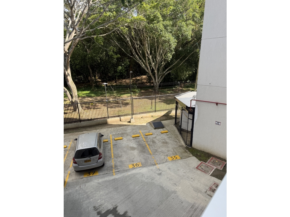 VENDO APARTAMENTO TORRE GOLF MELENDEZ — foto 5