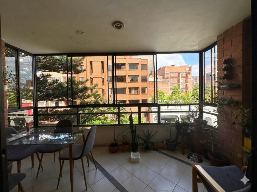 Venta penthouse Laureles