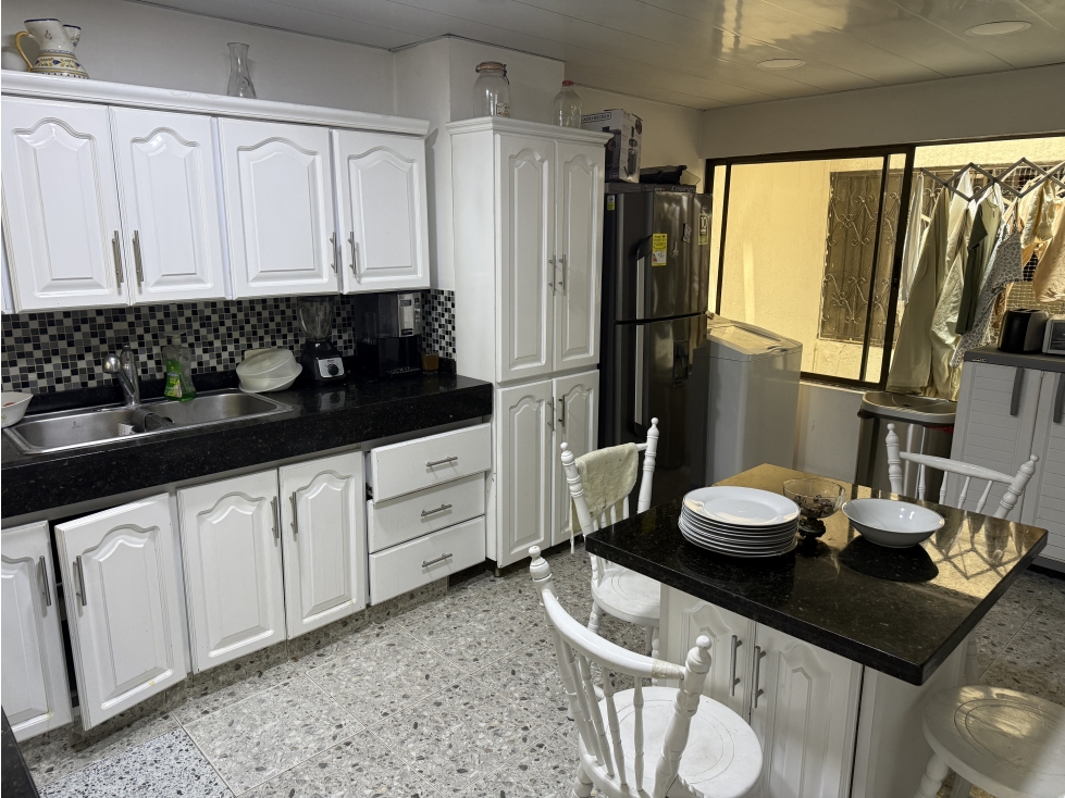 VENDO APARTAMENTO REMODELADO EN SANTA MONICA — foto 6