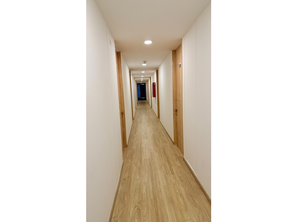 VENTA APARTAMENTO ILUMINADO EN ALCALÁ 134 EXCELENTE UBICACIÓN — foto 5
