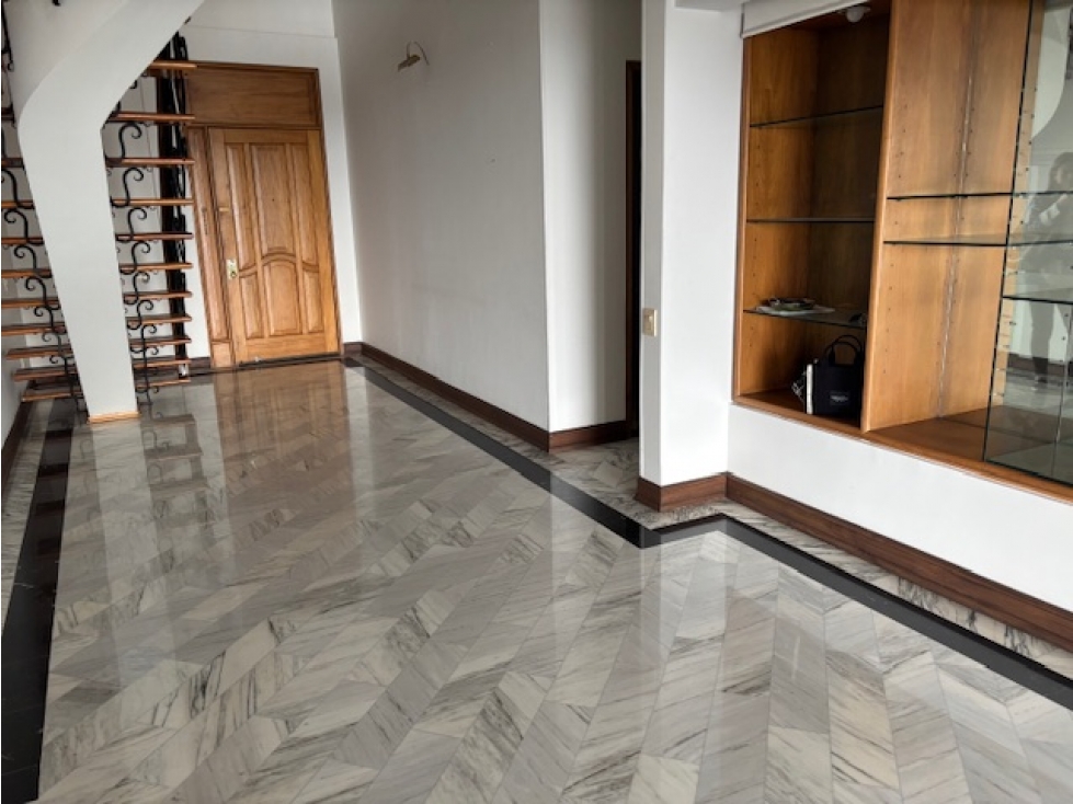 VENTA APARTAMENTO ROSALES BOGOTA — foto 6