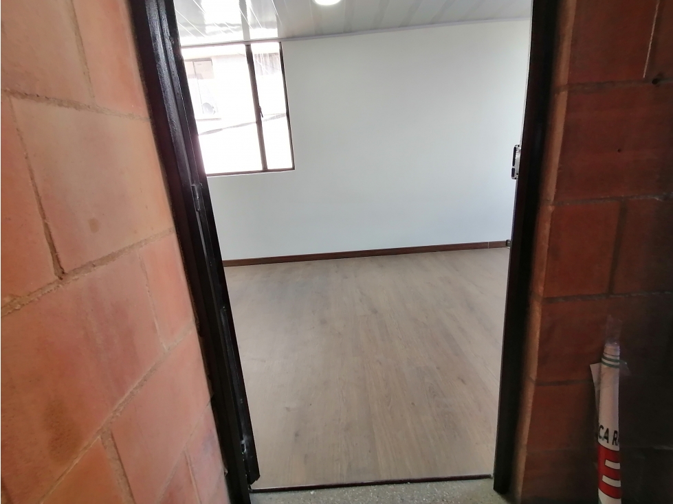 Venta de Apartamento en el edif. La Trinidad, Santa Ana, SOACHA — foto 3