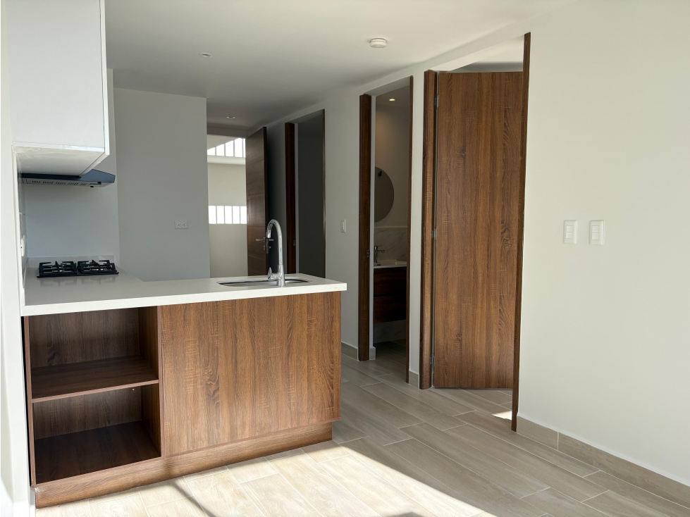 VENTA APARTAMENTO CONJUNTO CERRADO BARRIO LA CASTELLANA (Zona Norte) — foto 6