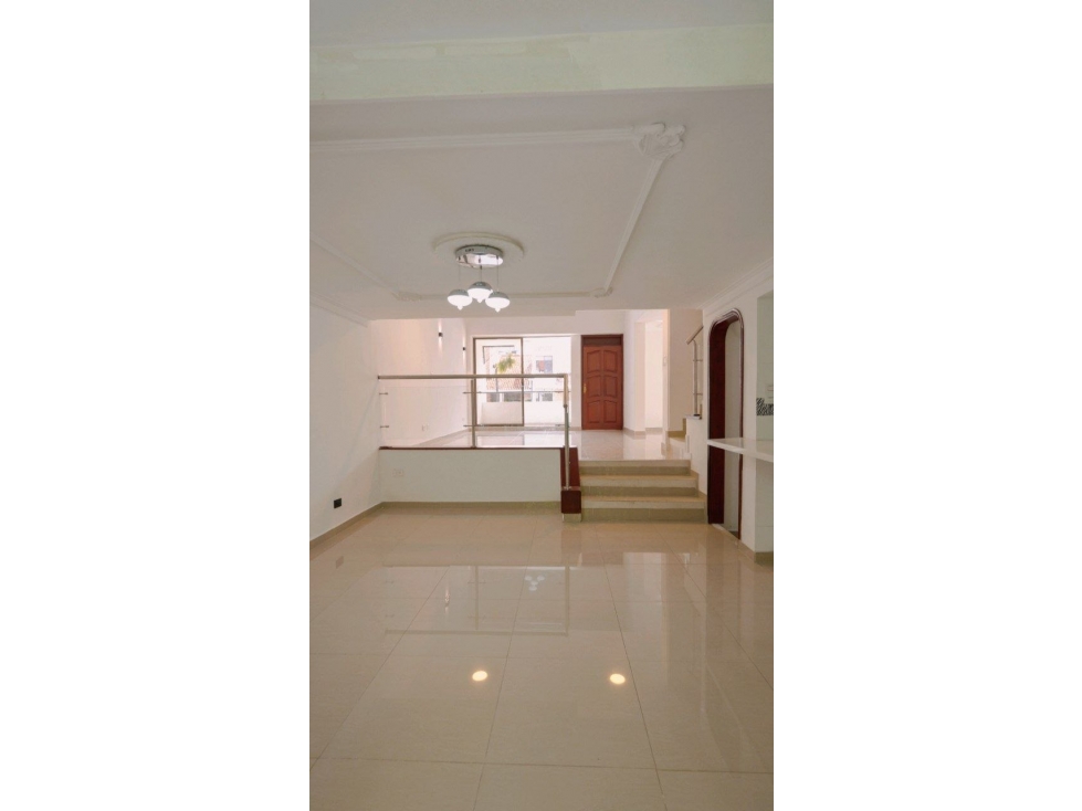 VENTA CASA PINARES — foto 2