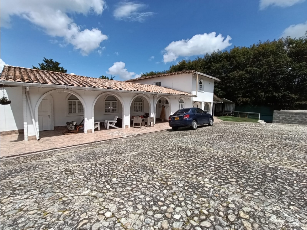 Venta Propiedad Exclusiva en Parcelación- La Ceja