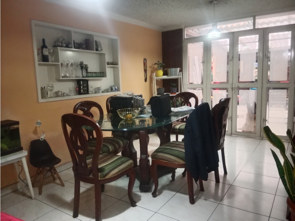 VENTA DE CASA EN MODELIA, BOGOTÁ — foto 2