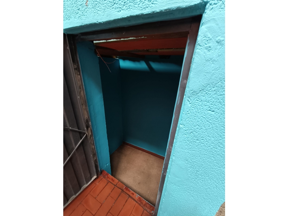 Venta local en centro comercial en el Restrepo, Antonio Nariño, Bogota — foto 3