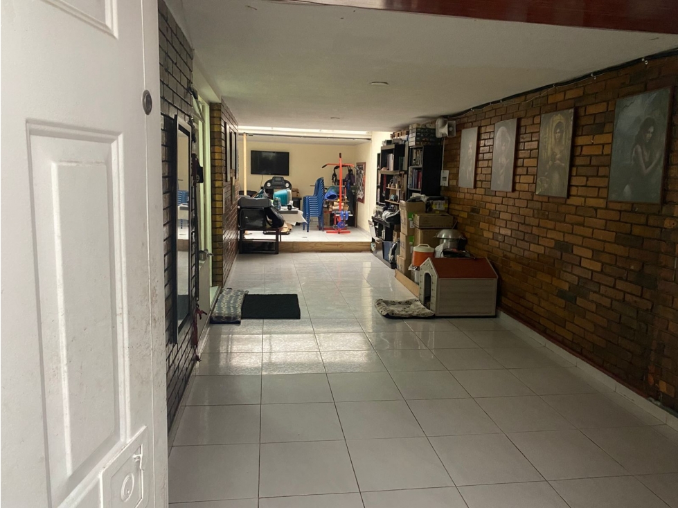 VENTA DE CASA EN SAN MARTIN, BOGOTÁ — foto 2