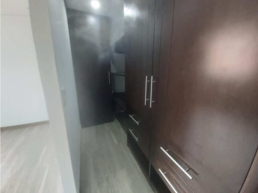 SE VENDE APARTAMENTO EN LA FONTANA I MADRID — foto 5