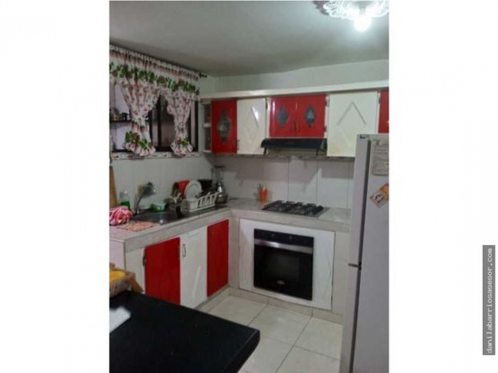 CASA EN VENTA ALTOS DE LOS ROBLES SOLEDAD — foto 2