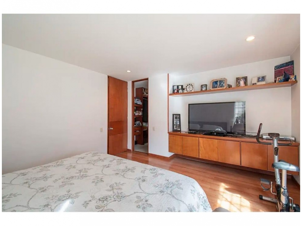 VENTA APARTAMENTO EN COLINA CAMPESTRE - MP — foto 5