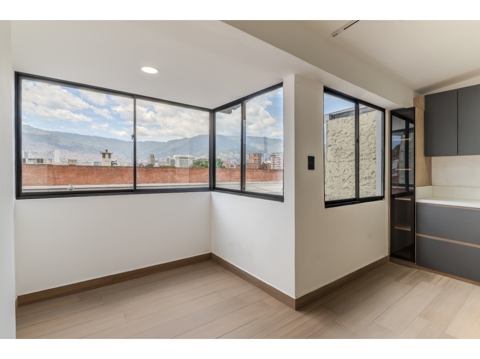 VENTA APARTAMENTO REMODELADO. LAURELES, FLORIDA NUEVA — foto 4