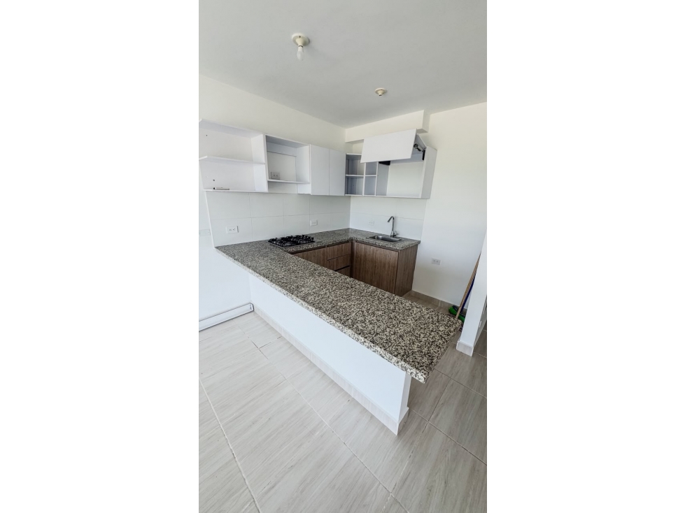ARRIENDO APARTAMENTO EN SERENA DEL MAR — foto 3