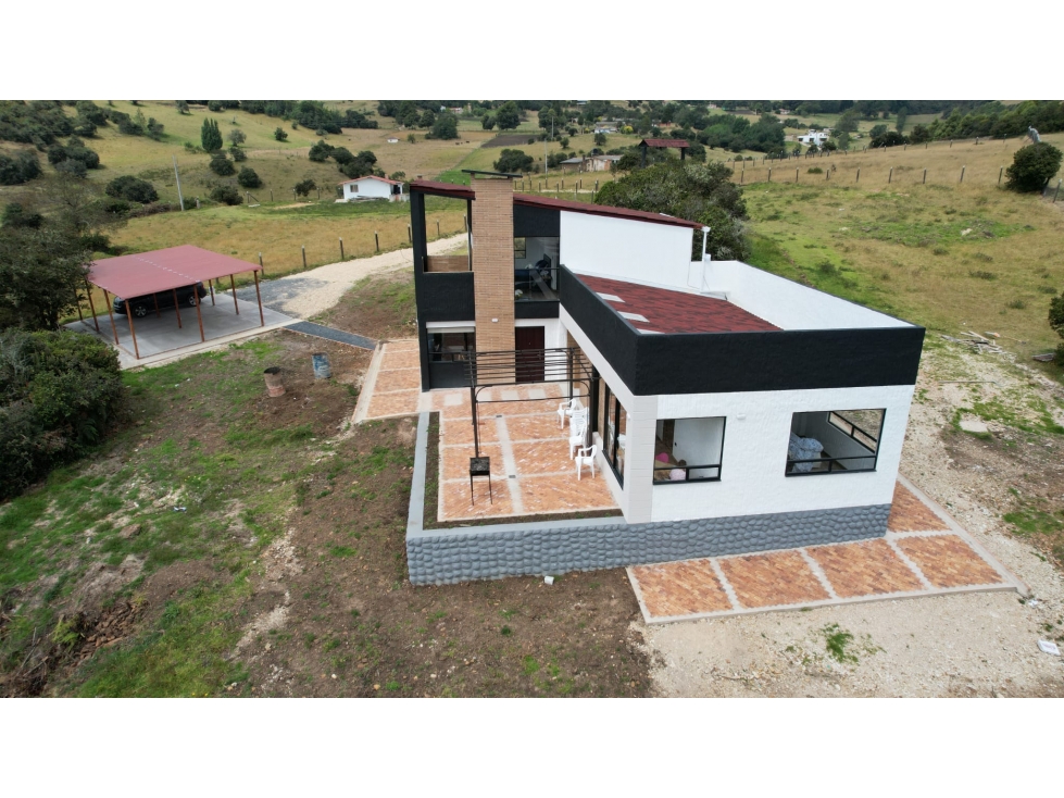 VENTA DE CASA CAMPESTRE EN COMBITA - 1